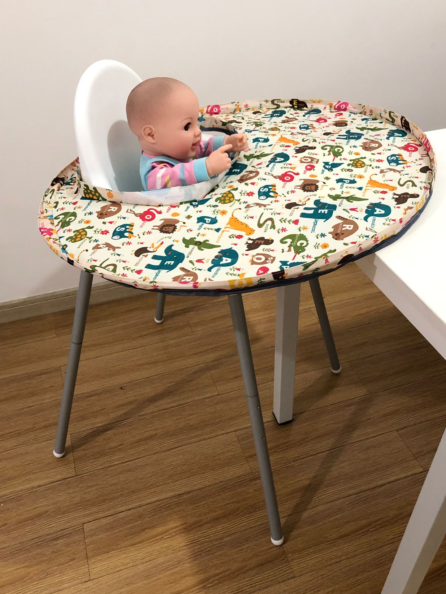 Baby Highchair Splat Mat - Waterproof Floor Protector with Bib