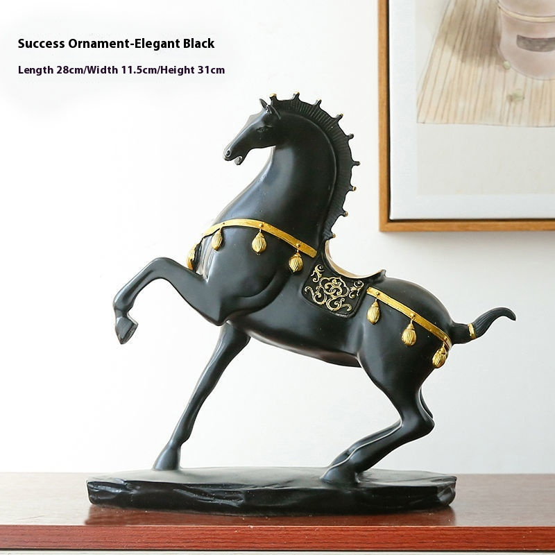 Dark Horse Figurine Home Decoration